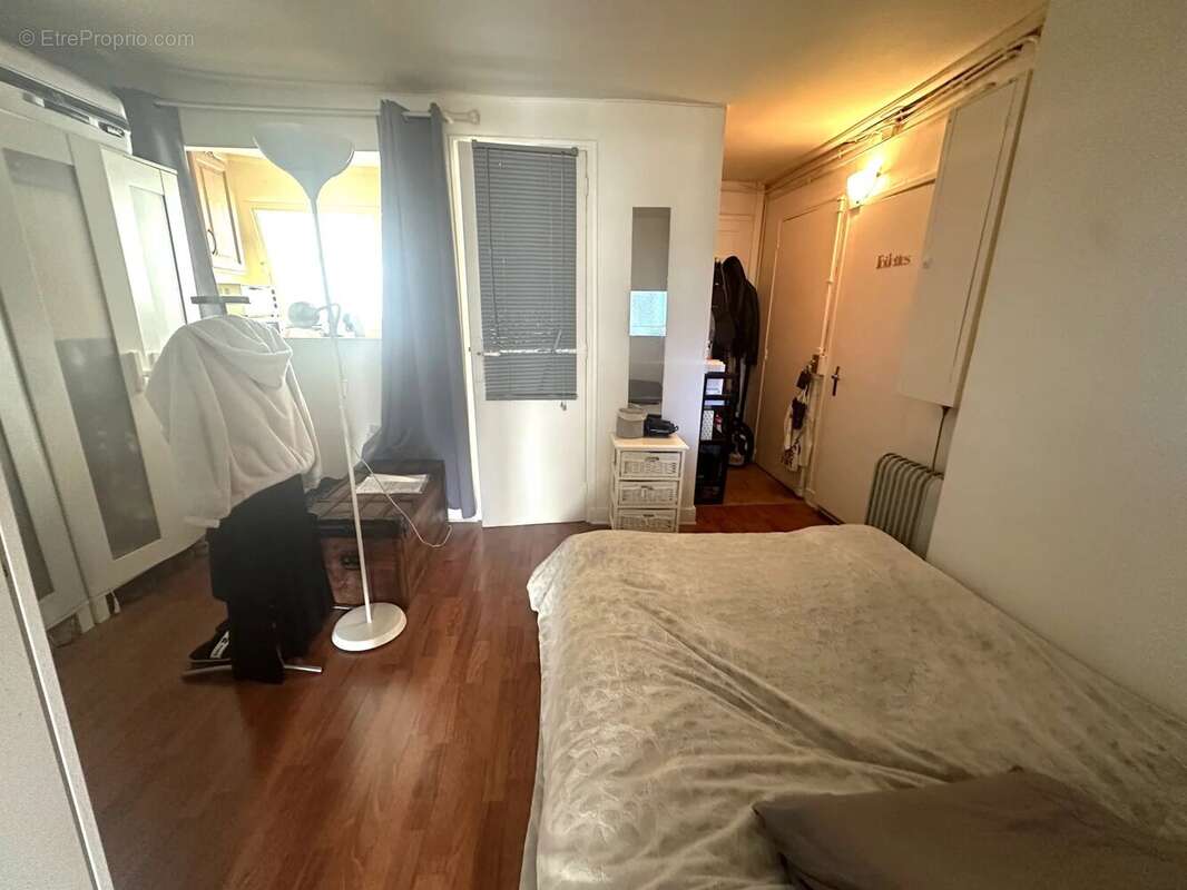 Appartement à PARIS-19E