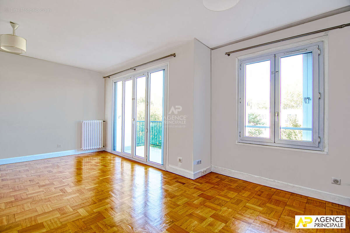 Appartement à SAINT-GERMAIN-EN-LAYE