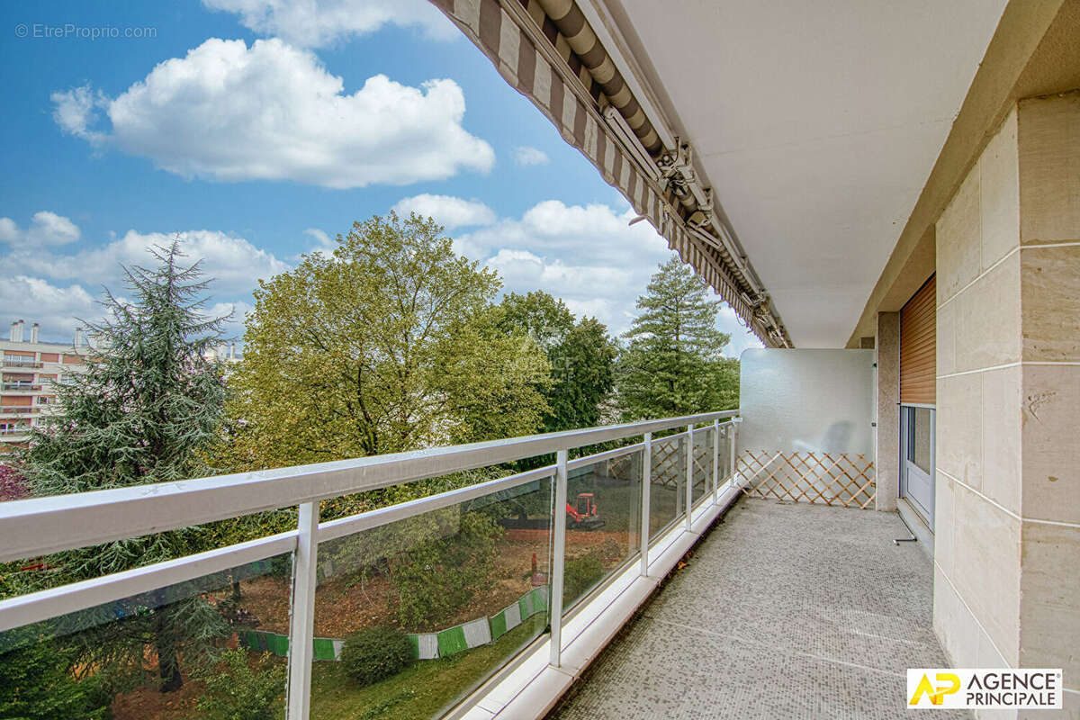 Appartement à SAINT-GERMAIN-EN-LAYE