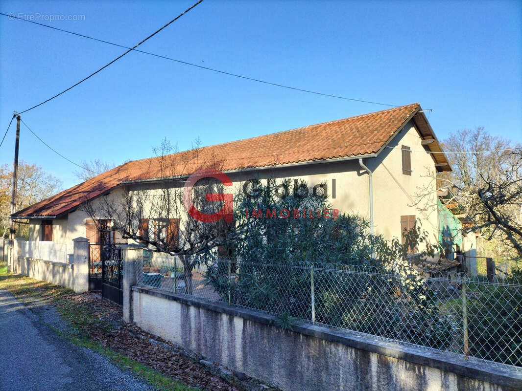 Maison à MADIRAN