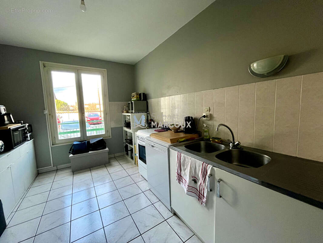 Appartement à SURY-LE-COMTAL