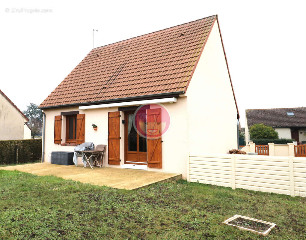 Maison à SAINT-GEORGES-SUR-EURE