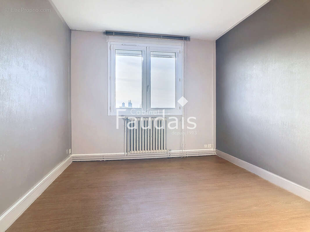 Appartement à COUTANCES