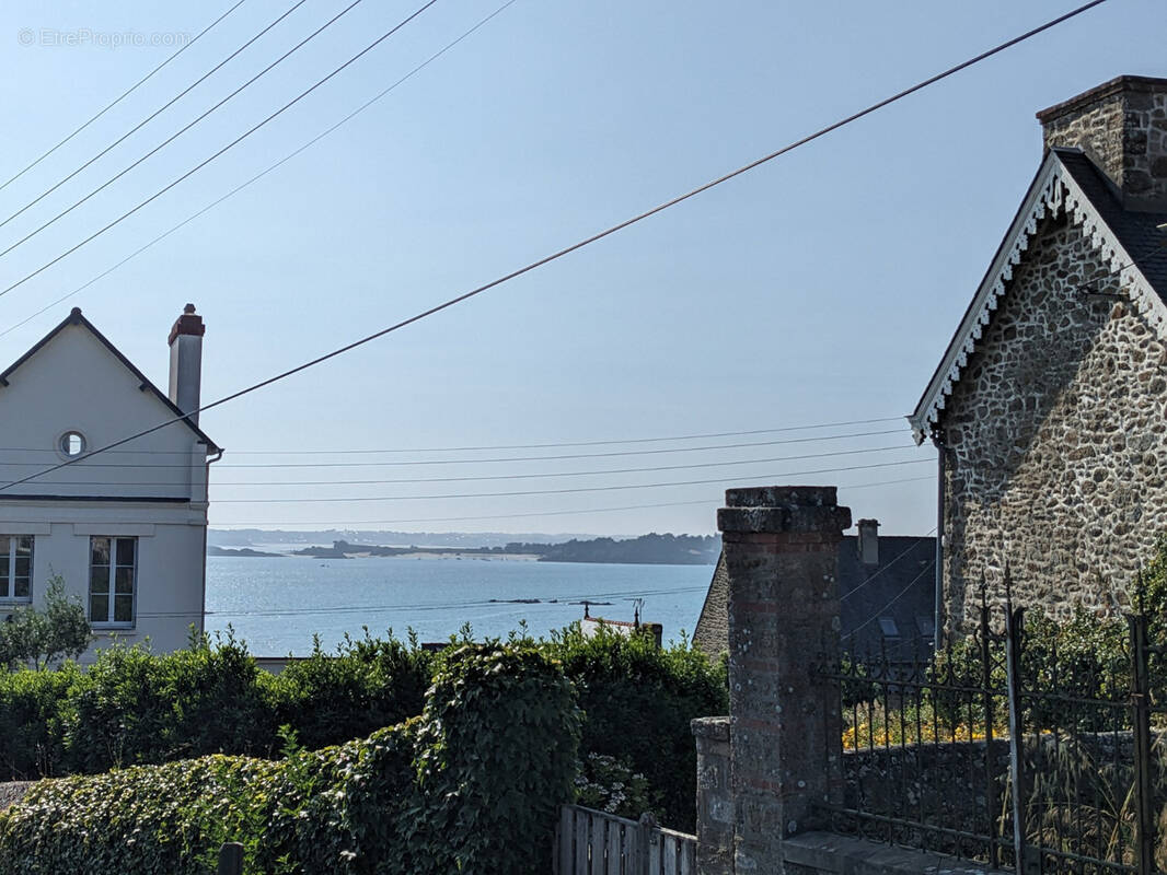 Appartement à LANCIEUX