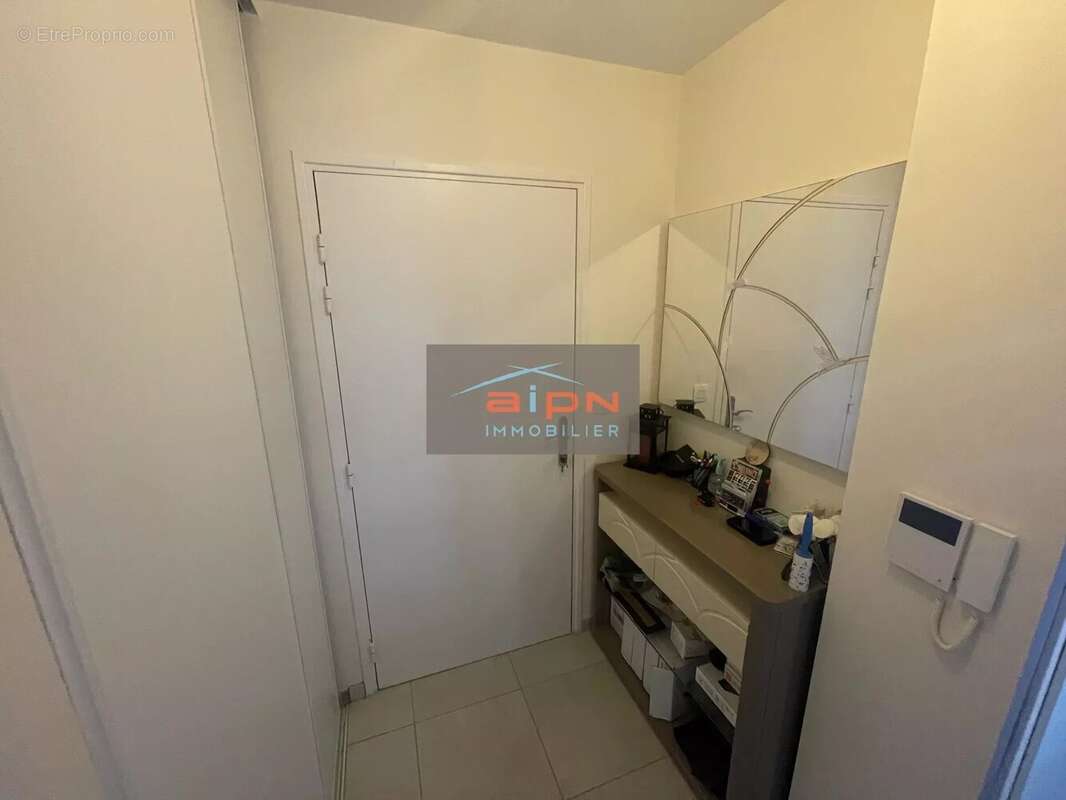 Appartement à SAINT-ETIENNE-DU-ROUVRAY