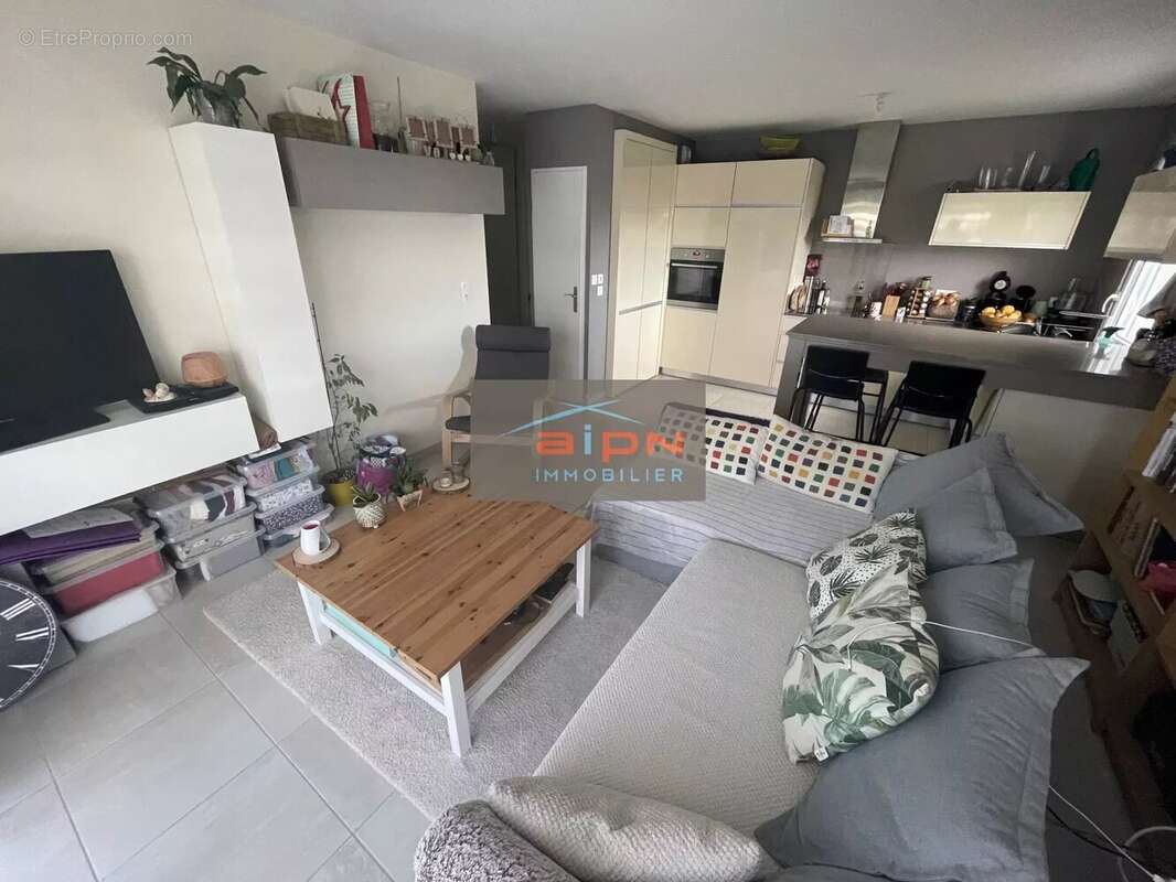 Appartement à SAINT-ETIENNE-DU-ROUVRAY