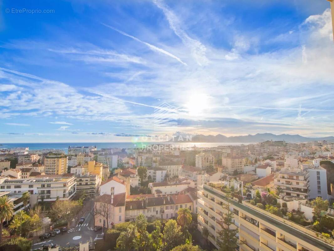 Appartement à CANNES