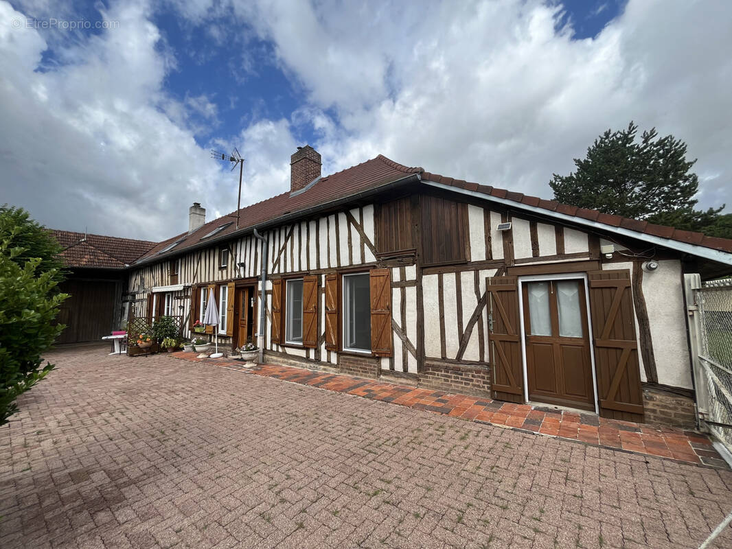 Maison à CRENEY-PRES-TROYES