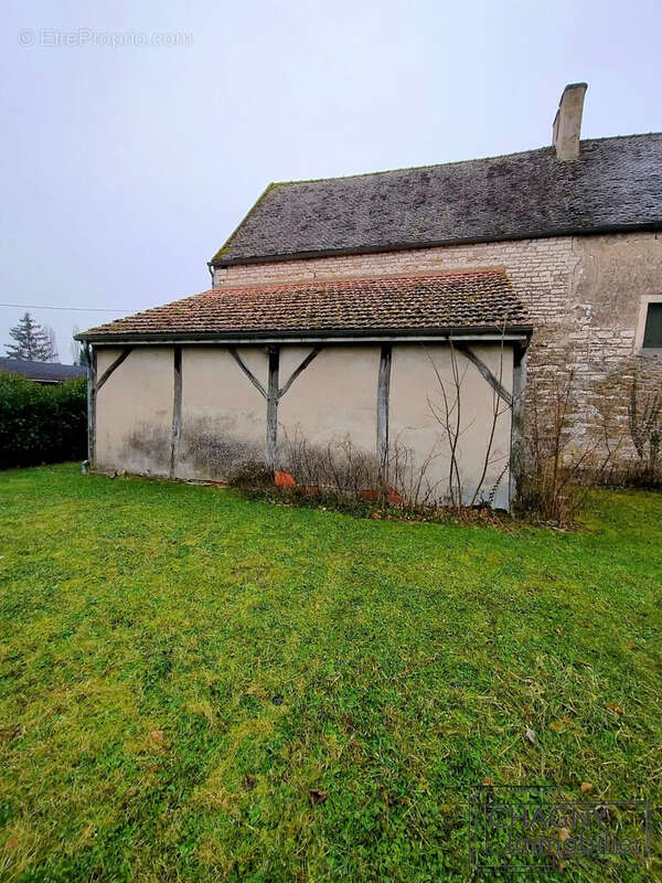 Maison à MERCEUIL