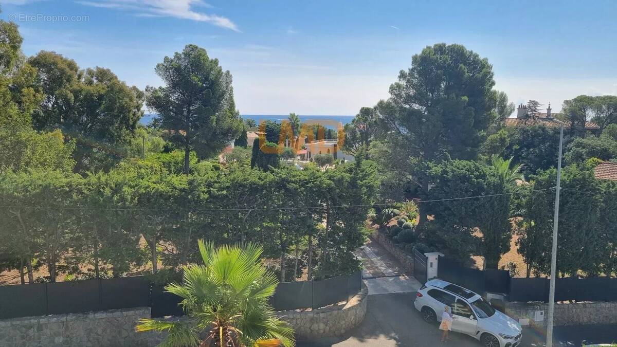 Appartement à SAINT-RAPHAEL