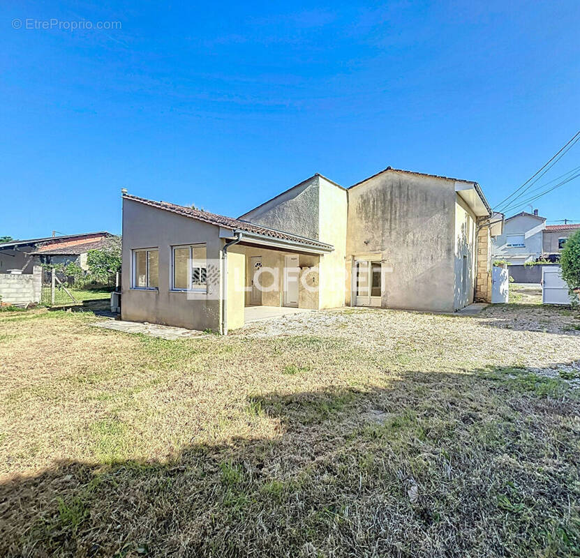 Maison à SAINT-ANDRE-DE-CUBZAC