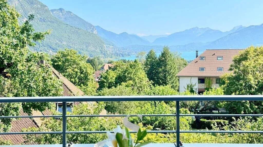 Appartement à ANNECY-LE-VIEUX