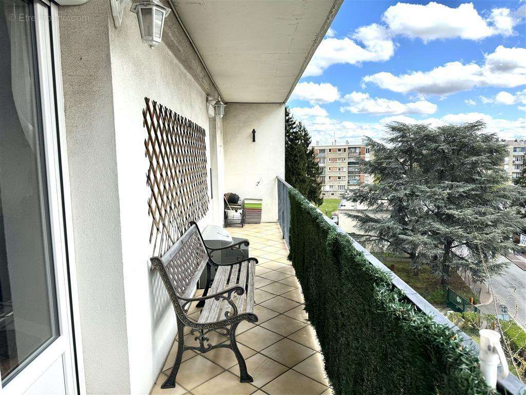 Appartement à VILLIERS-SUR-MARNE