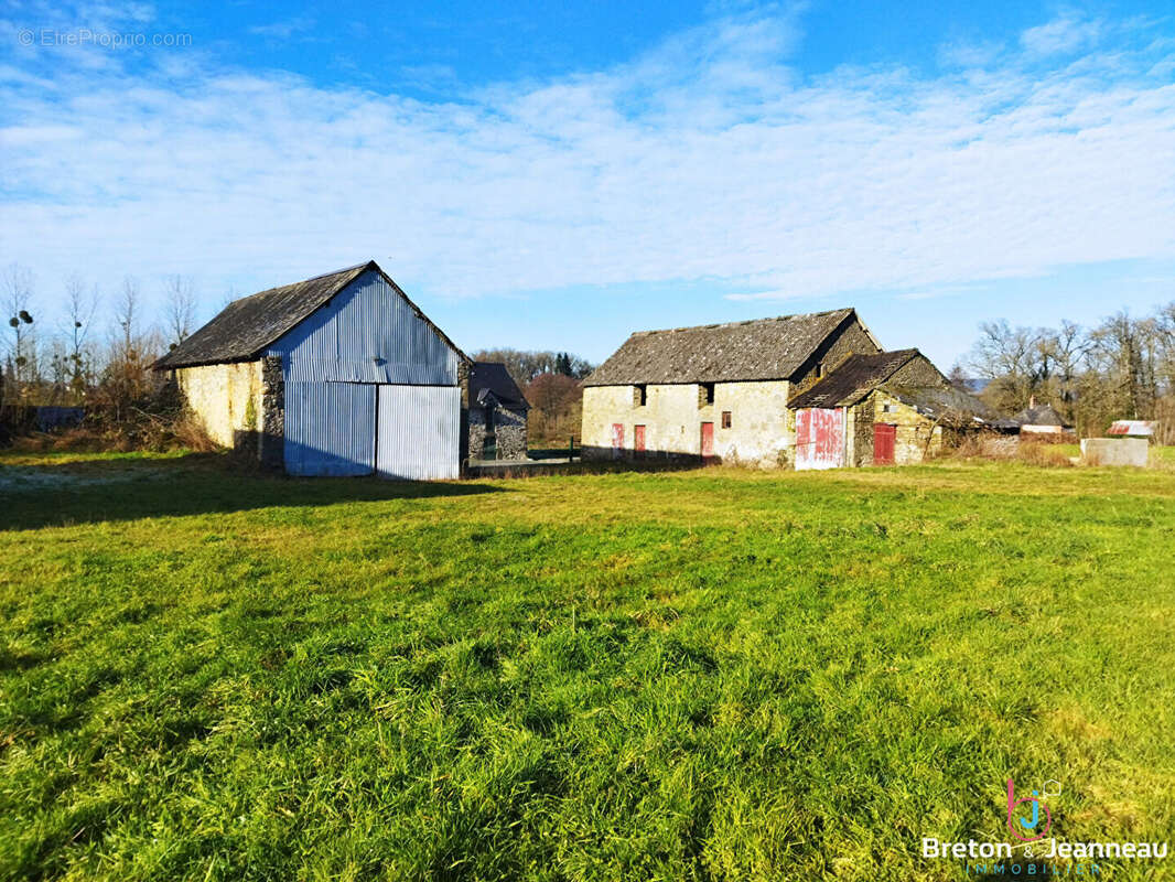 Maison à MAYENNE