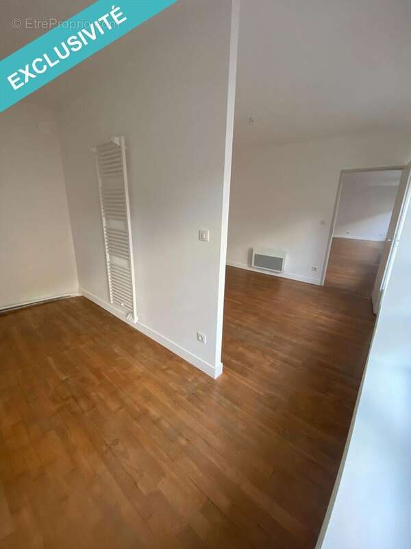 Photo 2 - Appartement à CHARMES