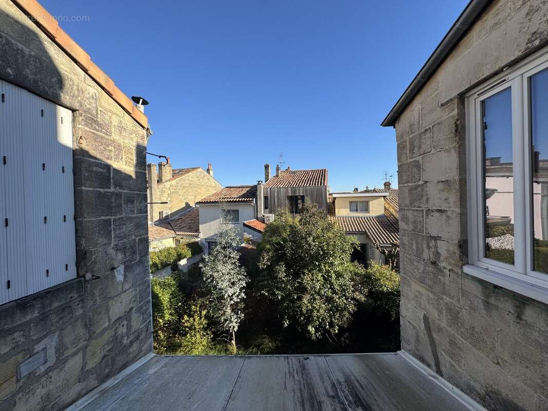 Vue extérieur  - Appartement à BORDEAUX