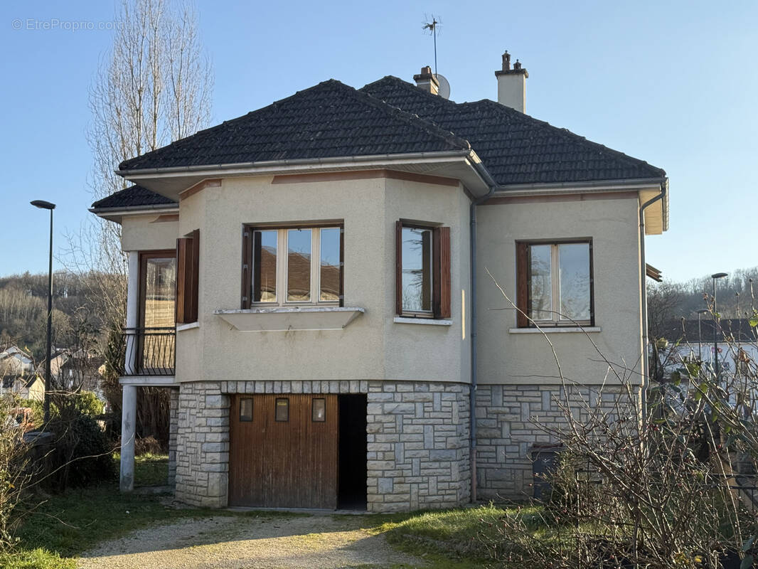 Maison à MONTBARD