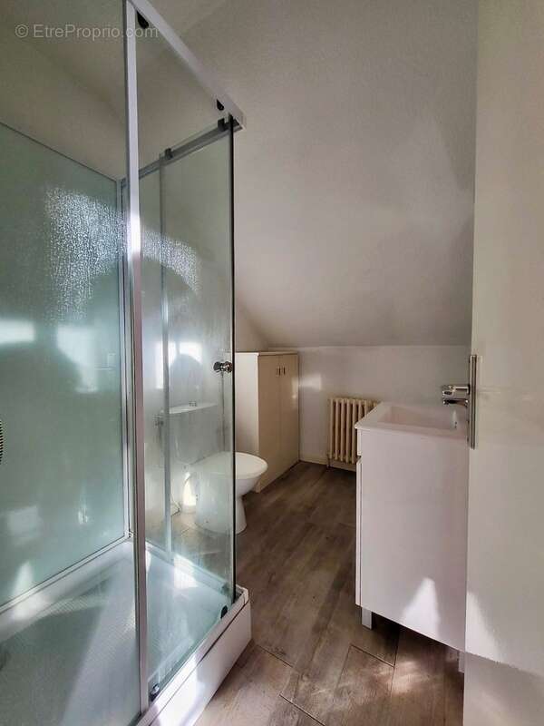 Appartement à EVIAN-LES-BAINS