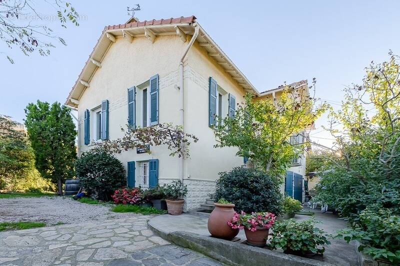 Maison à MARSEILLE-8E