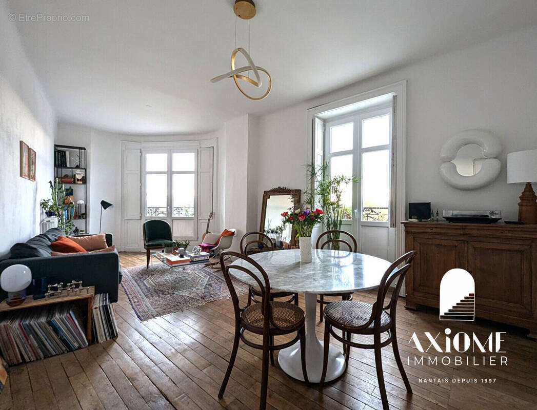 Appartement à NANTES