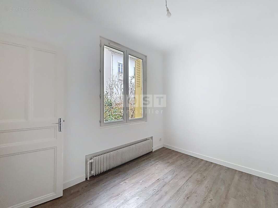 Appartement à COLOMBES