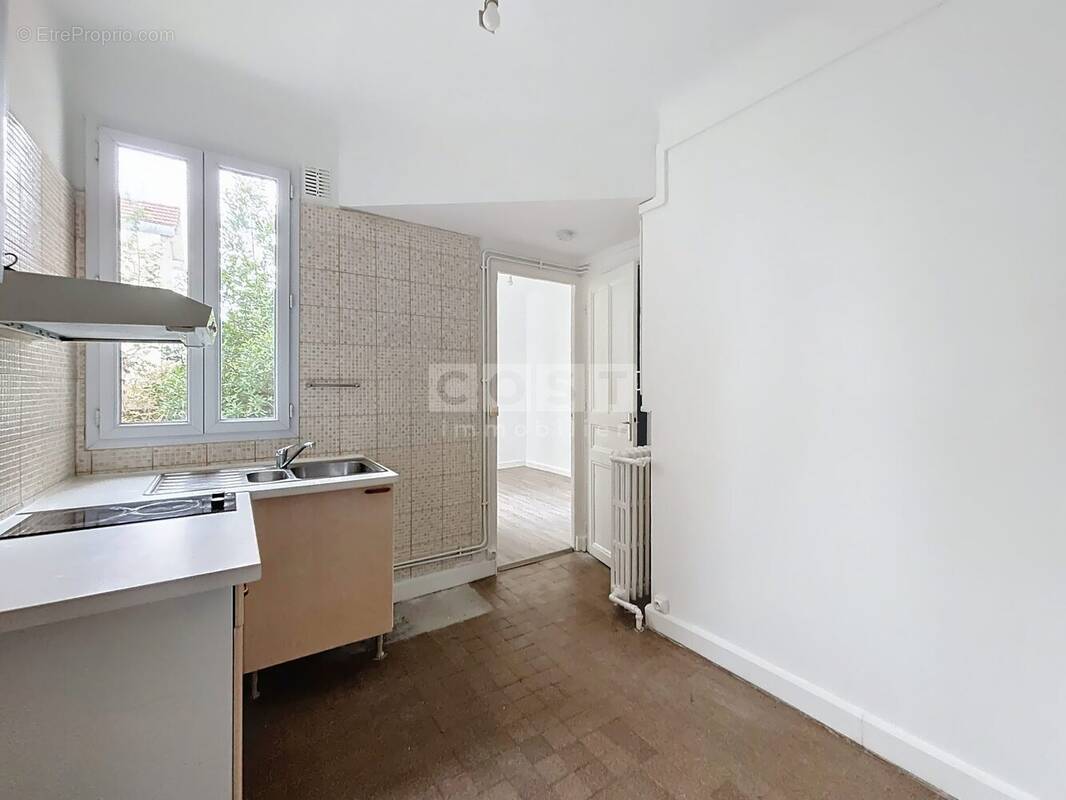 Appartement à COLOMBES