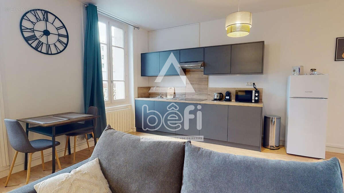 Appartement à SAINT-ETIENNE