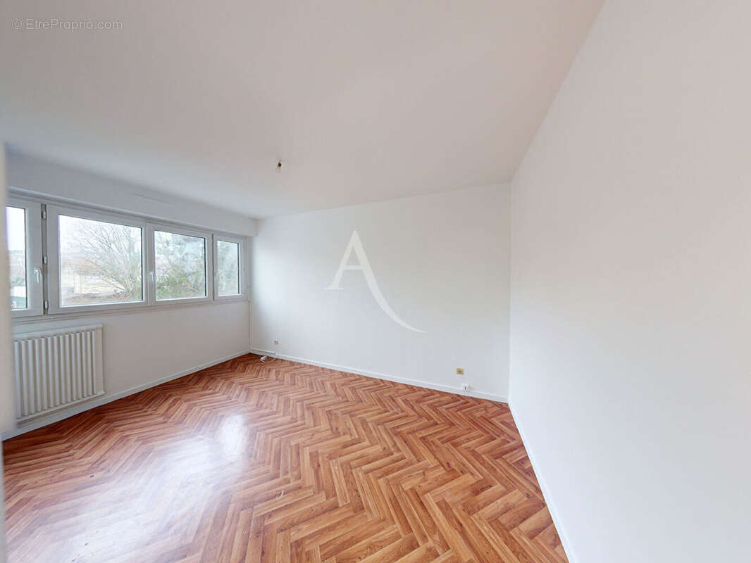 Appartement à VITRY-SUR-SEINE