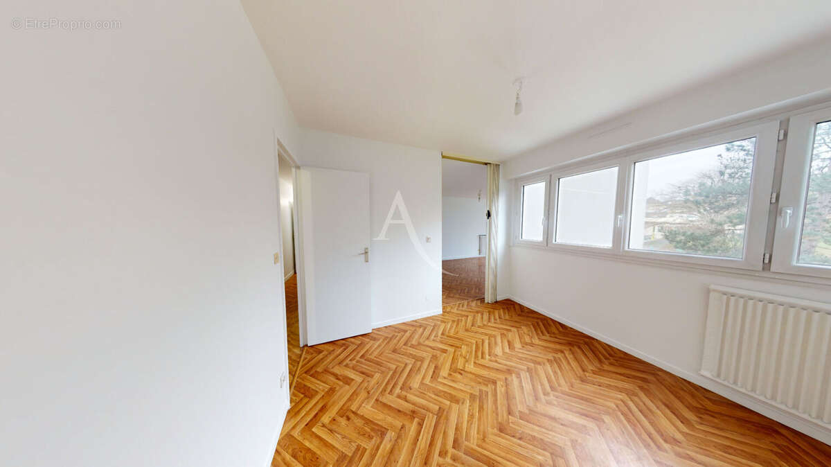 Appartement à VITRY-SUR-SEINE