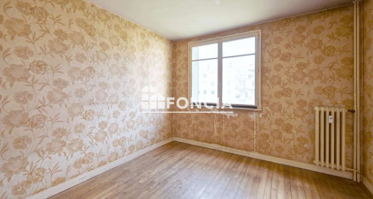 Appartement à BOURGOIN-JALLIEU