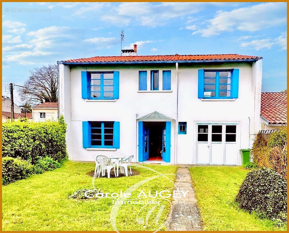 Maison à VILLENAVE-D&#039;ORNON