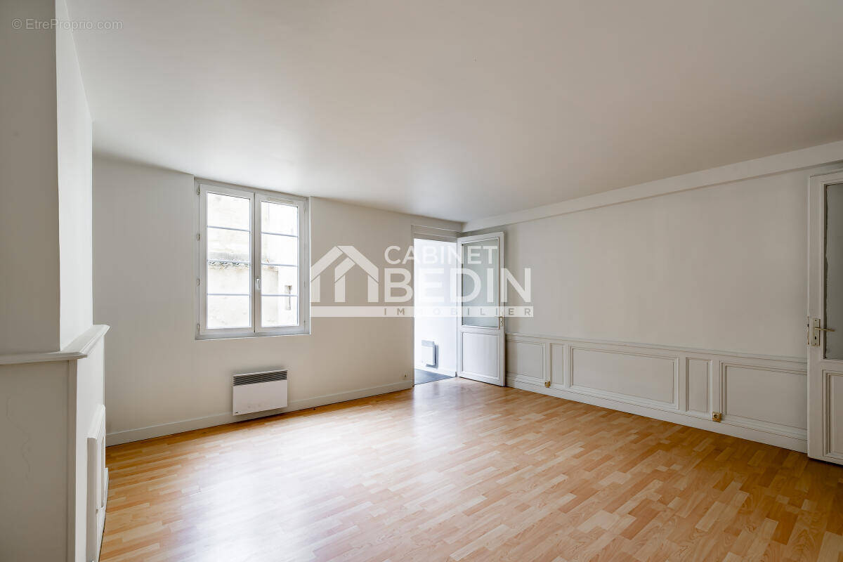 Appartement à BORDEAUX