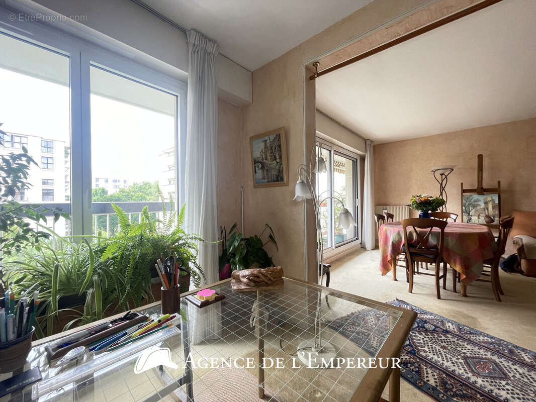 Appartement à RUEIL-MALMAISON