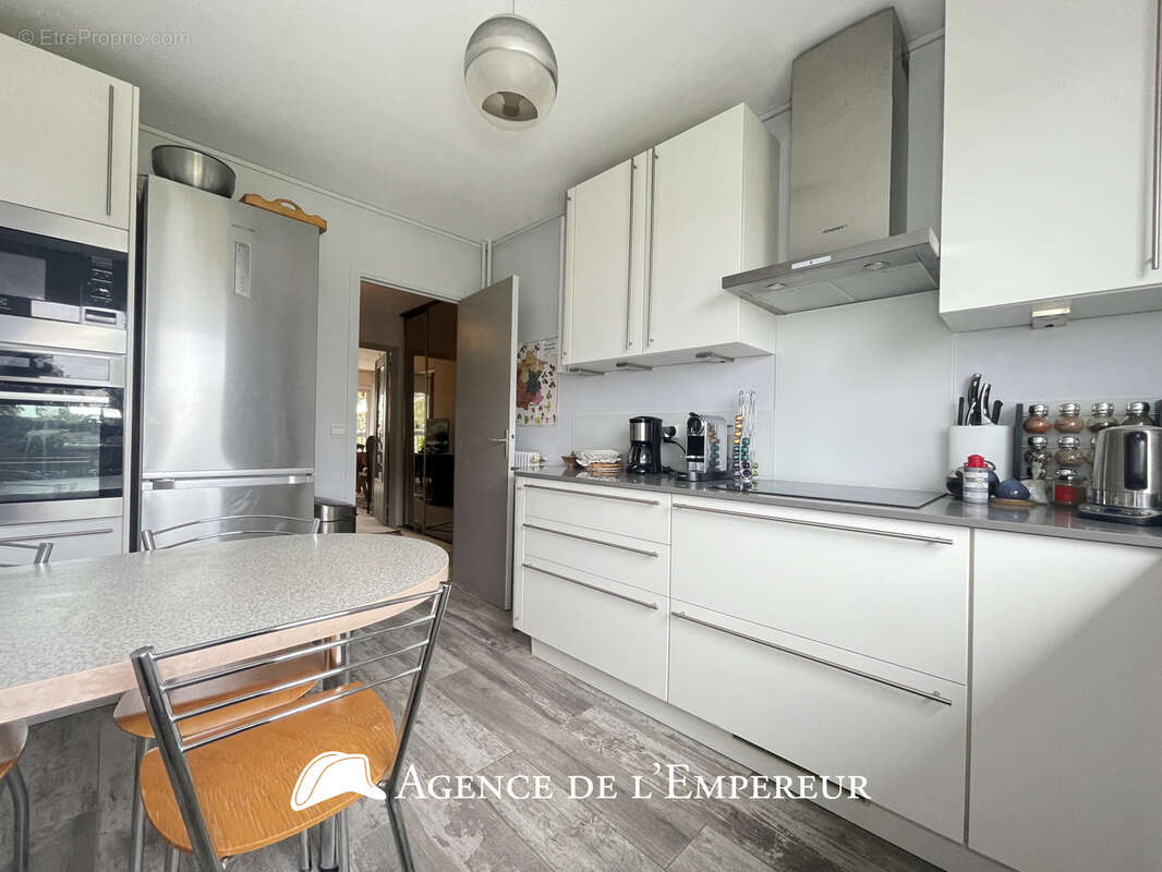 Appartement à RUEIL-MALMAISON