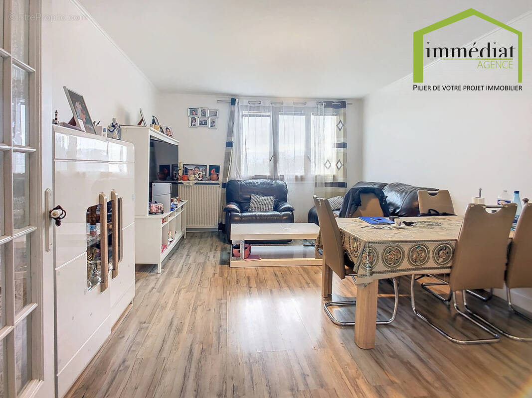 Appartement à RUEIL-MALMAISON