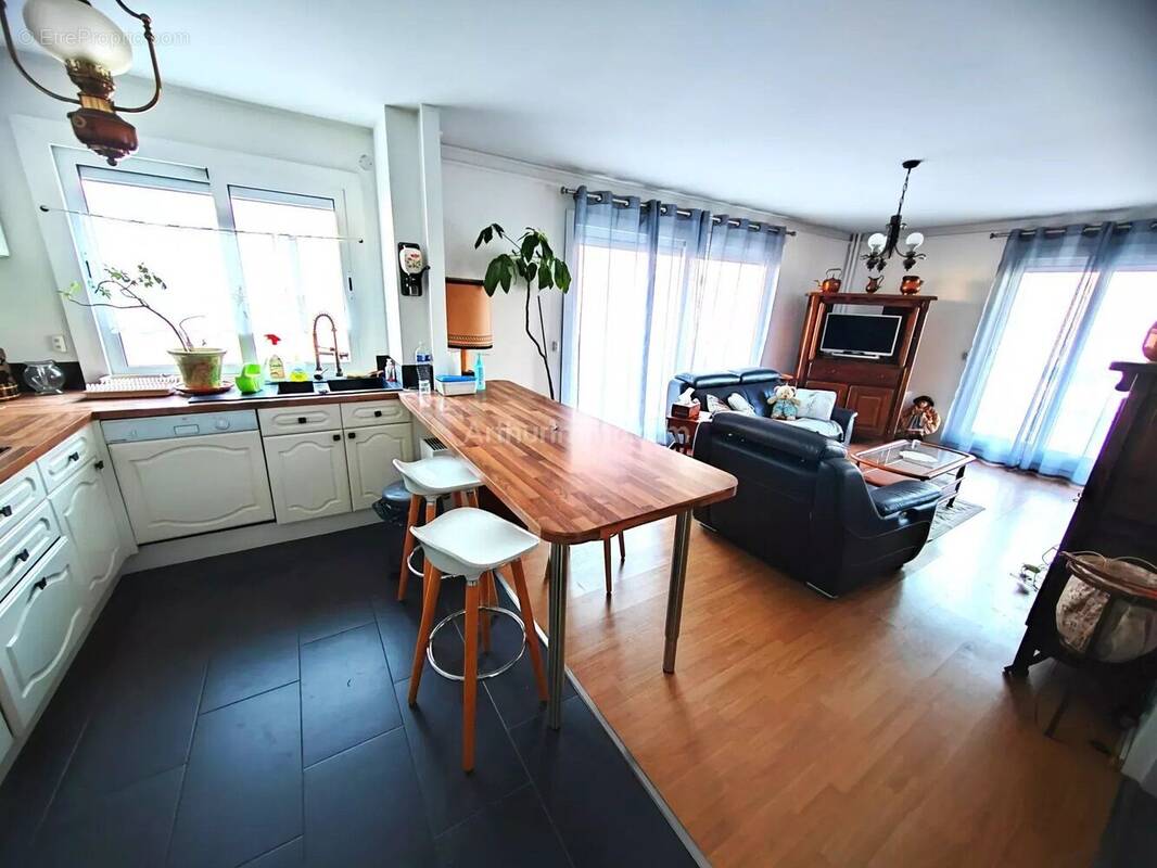 Appartement à CHELLES