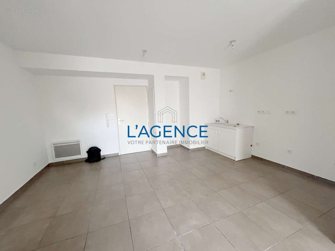 Appartement à HYERES