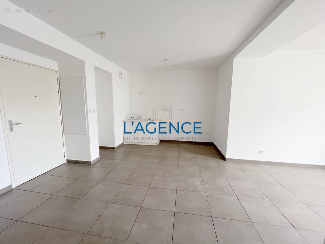 Appartement à HYERES