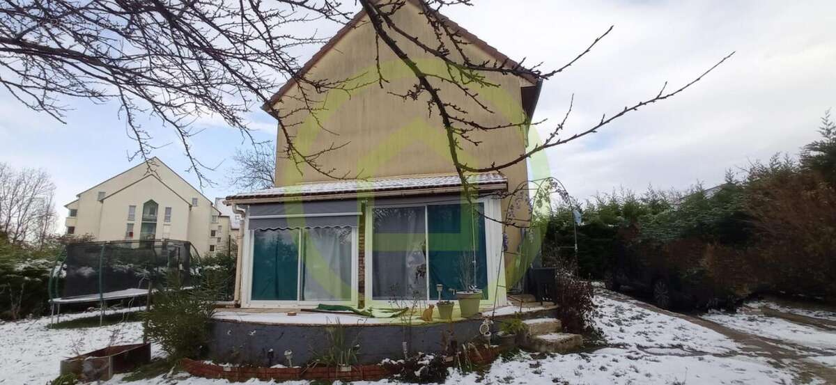 Maison à VERDUN-SUR-LE-DOUBS