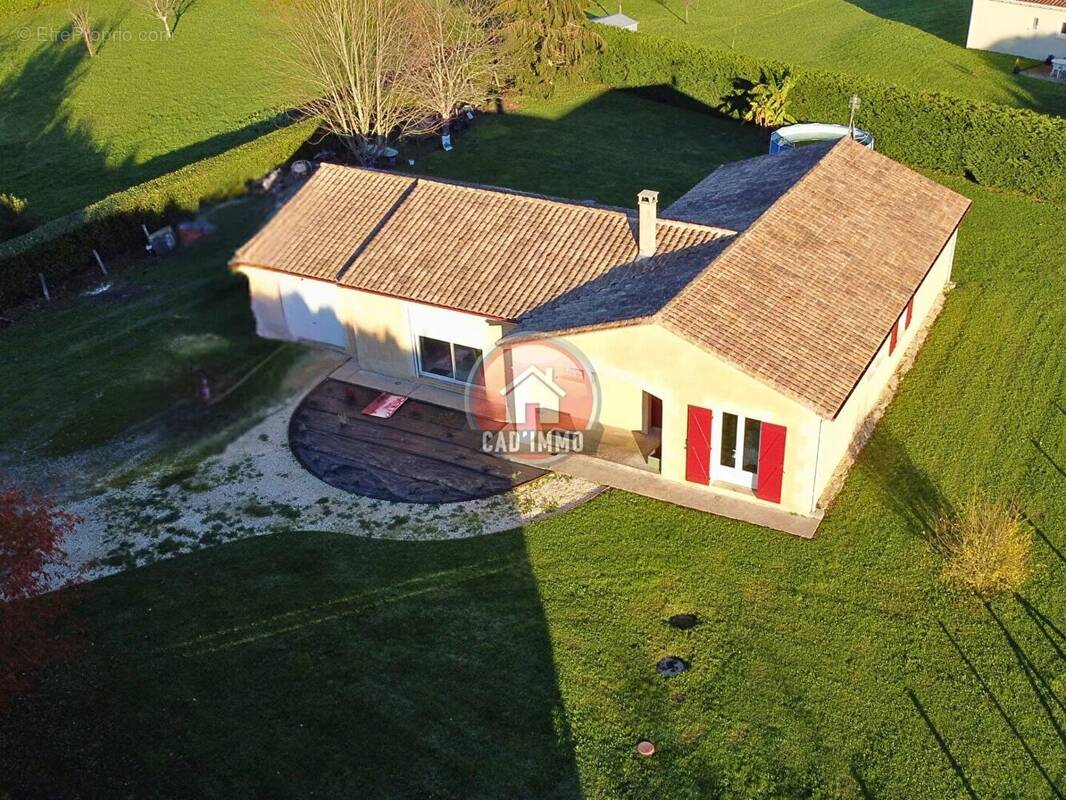 Maison à VARENNES