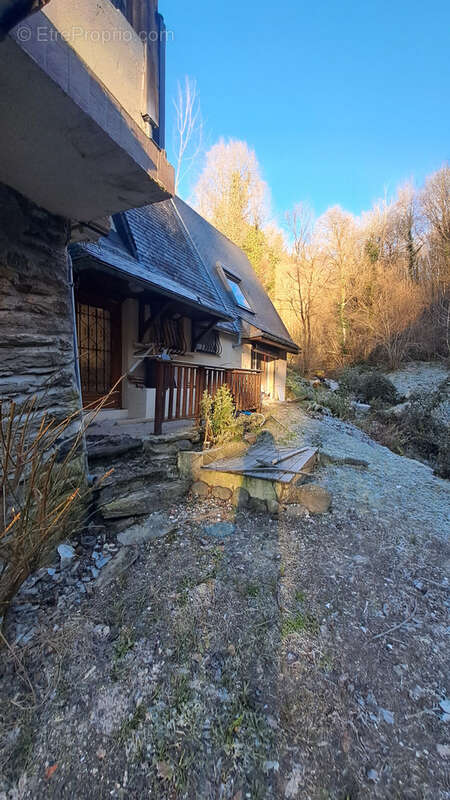 Maison à SAINT-PASTOUS