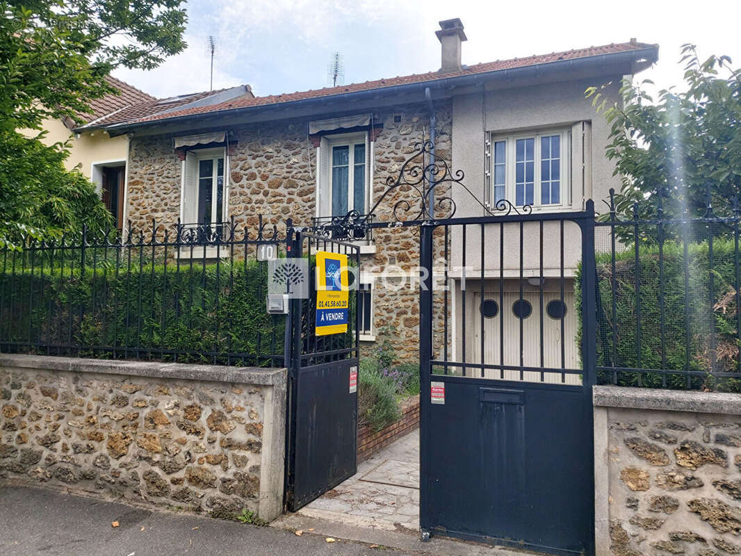 Maison à VILLEMOMBLE