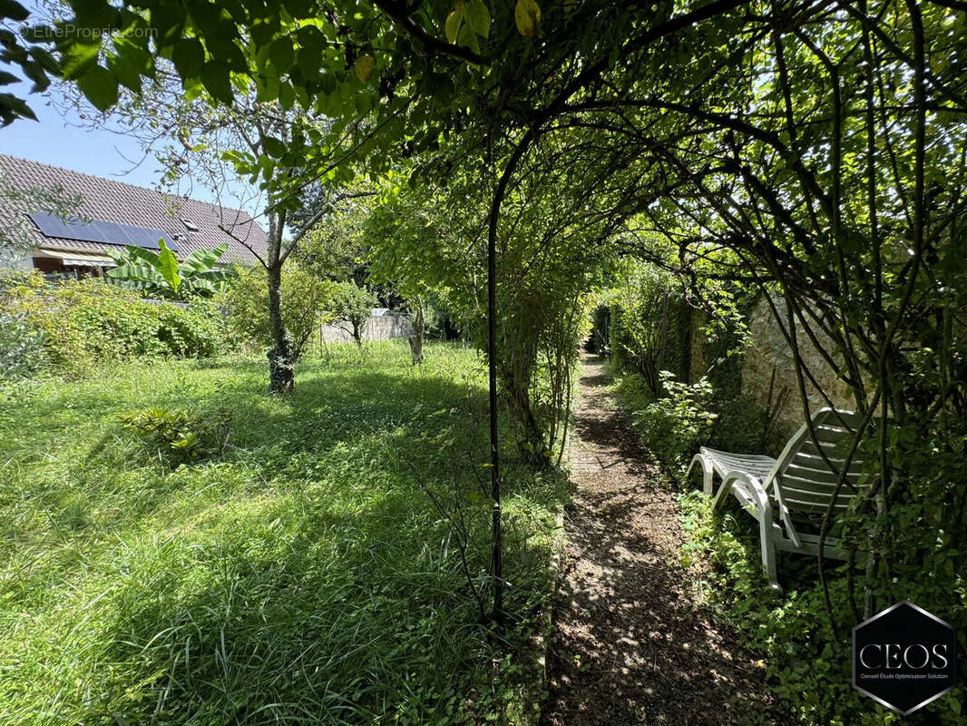 Maison à LE MEE-SUR-SEINE