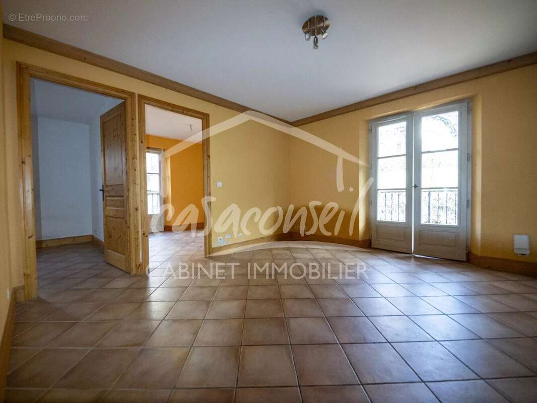 Appartement à SAINT-GERVAIS-LES-BAINS