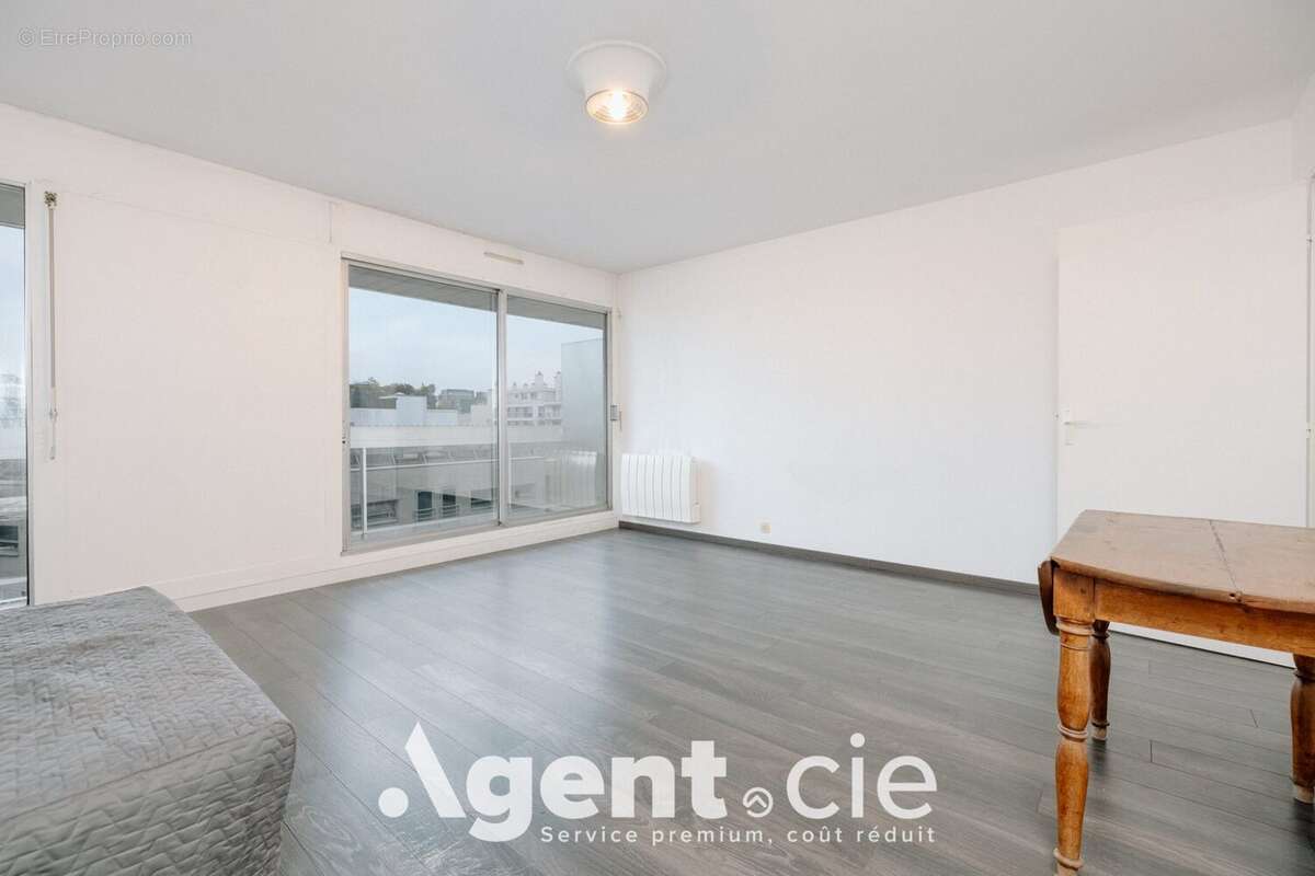 Appartement à PARIS-13E