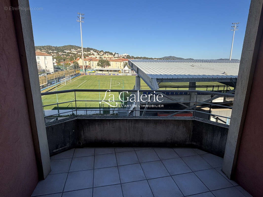 Appartement à HYERES