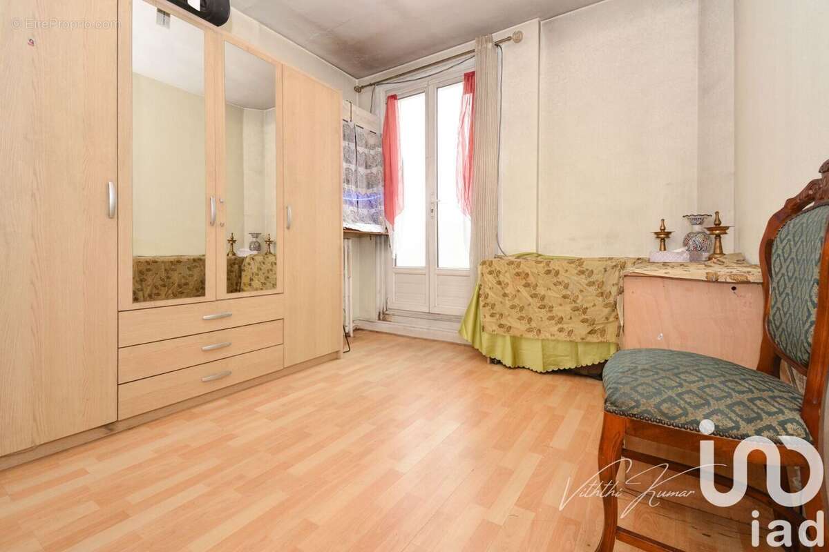 Photo 2 - Appartement à GENNEVILLIERS