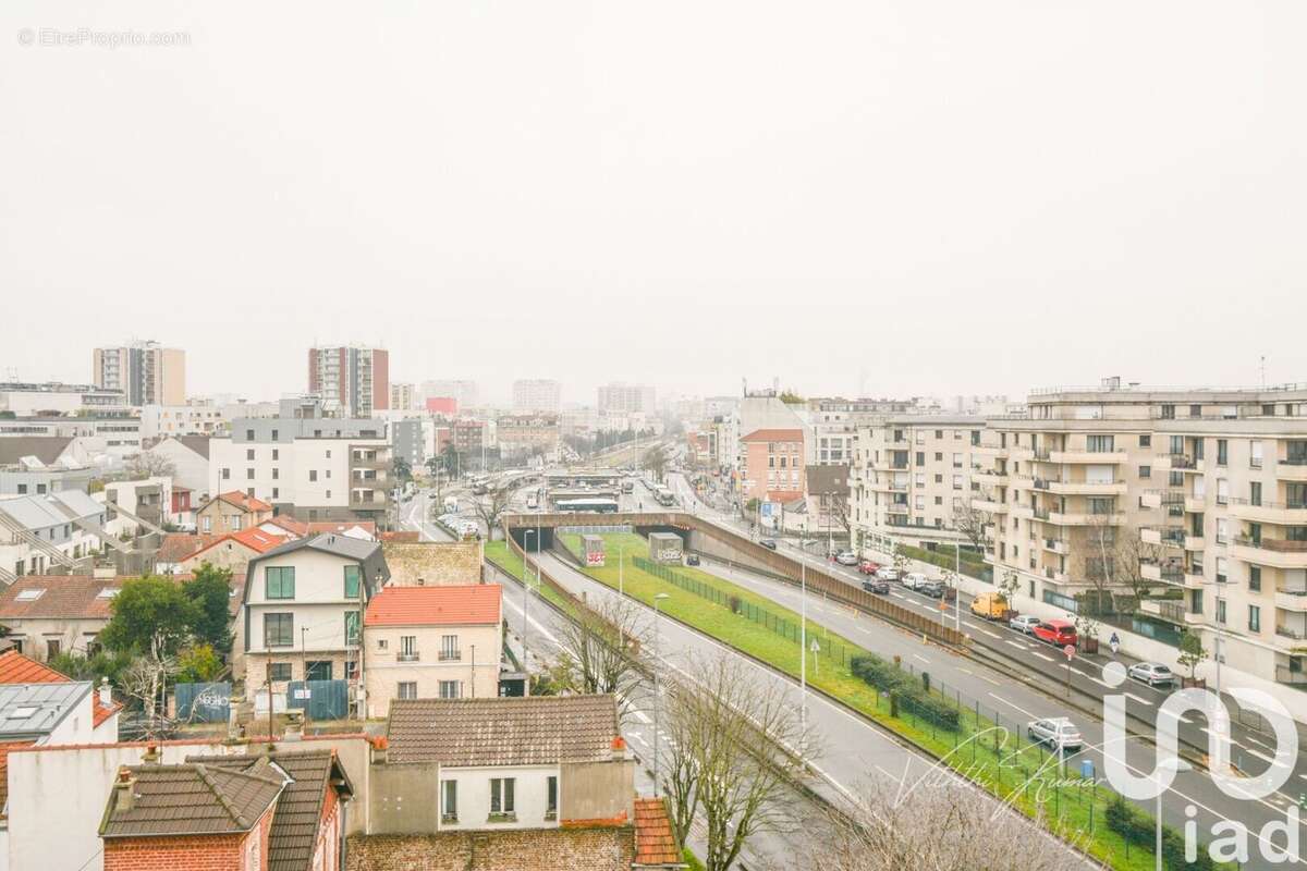 Photo 7 - Appartement à GENNEVILLIERS