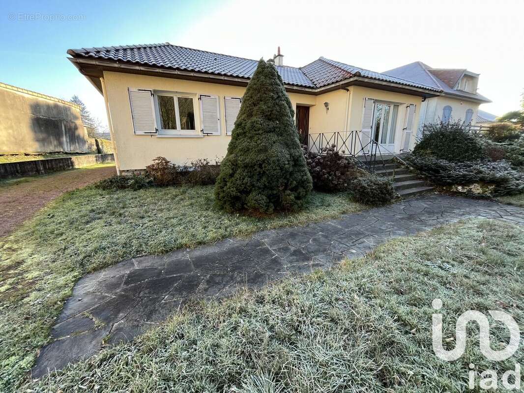 Photo 2 - Maison à PARTHENAY