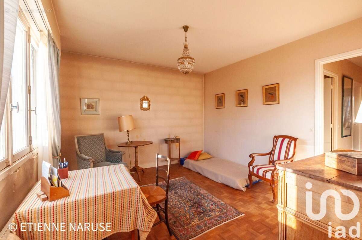 Photo 8 - Appartement à VERSAILLES